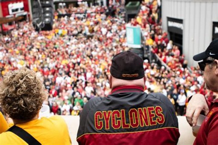 100 Things Cyclone Fans Need to Before They Die Dan Gable