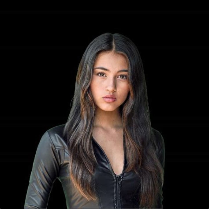 11+ Populer Pictures of Kalani Hilliker Ranny Gallery