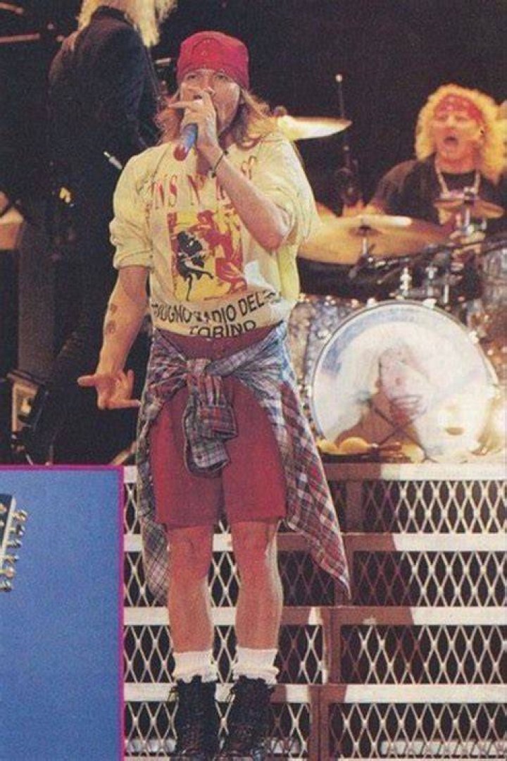 12 Things Axl Rose Actually Wore on Stage During the Use Your Illusion