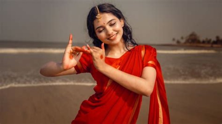 1290x2796px, 2K Free download Mamitha Baiju HD wallpaper Pxfuel