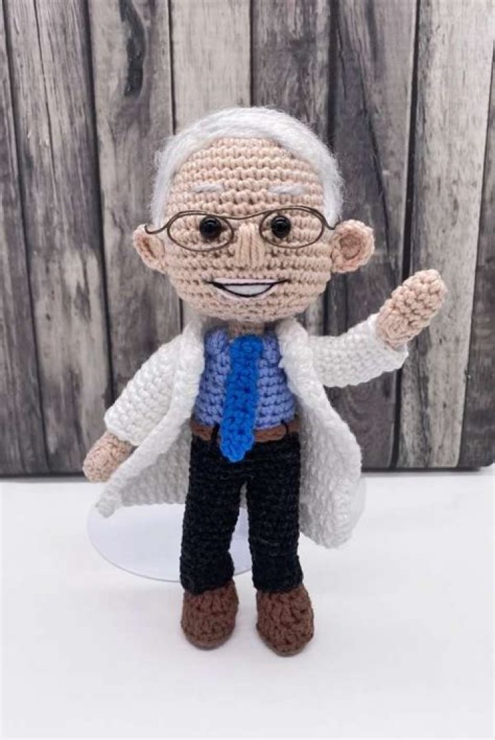 14 tall Dr. Fauci Crochet Amigurumi Doll Fauci Ouchie Etsy.de