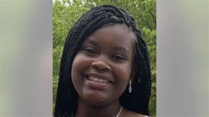 15YearOld Chicago Girl Missing