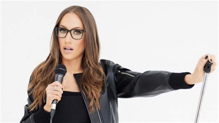20230910 Kat Timpf Icon Concerts