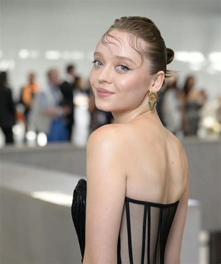 25+ Madeleine Arthur Instagram Pics Ryany Gallery