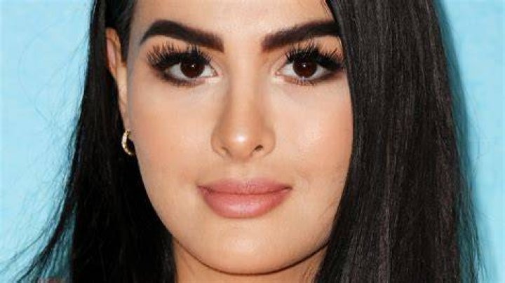34 Hottest SSSniperWolf Boobs Pictures Which Deserve to be Admired