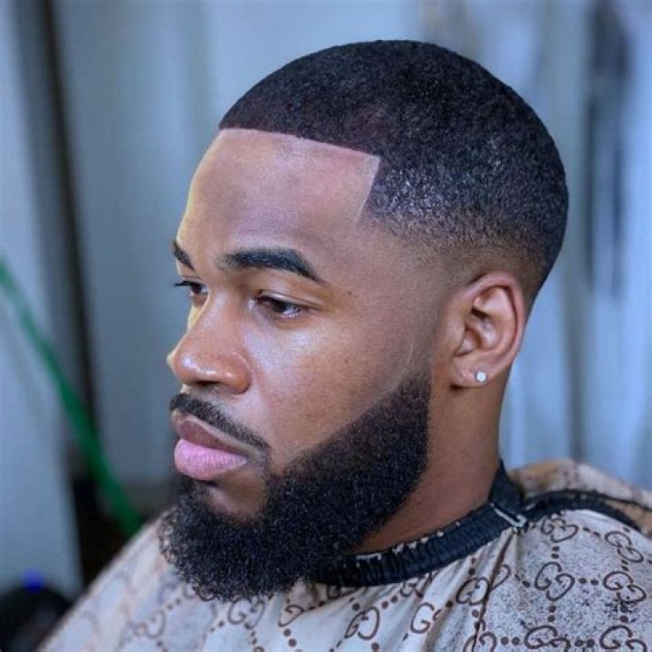 35+ Fade Haircuts For Black Men 2024 Trends