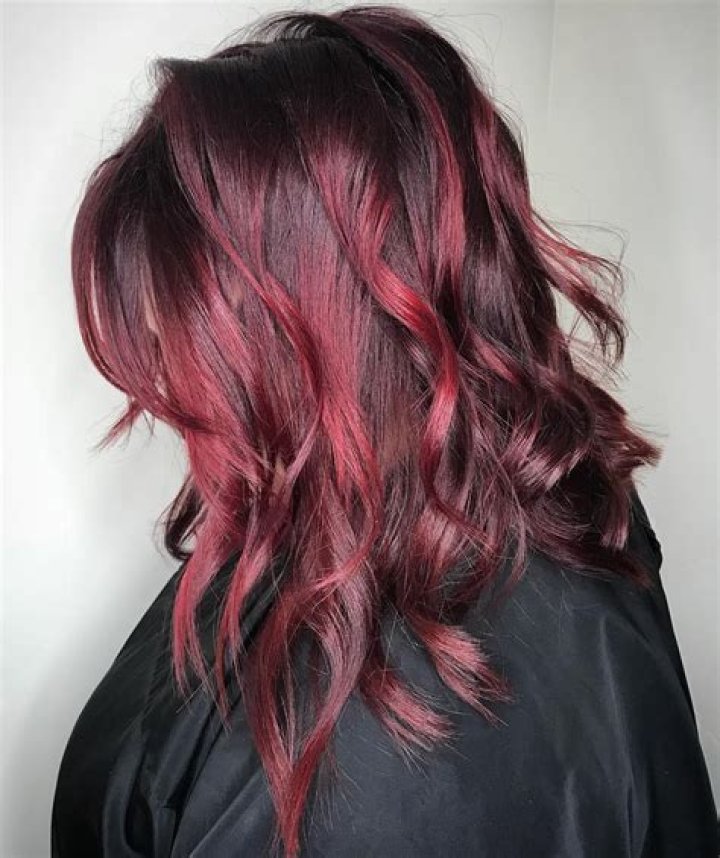 50 Beautiful Burgundy Hairstyles Hair Adviser