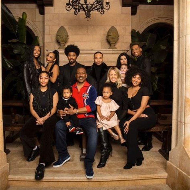 9 Richest Families in Hollywood