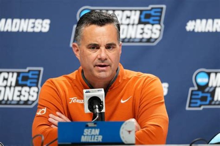 A basketball widow Sean Miller&rsquo;s wife creates amazing online brand