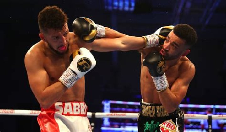 A boxer learns a sad lesson about taunting when he&rsquo;s knocked out in