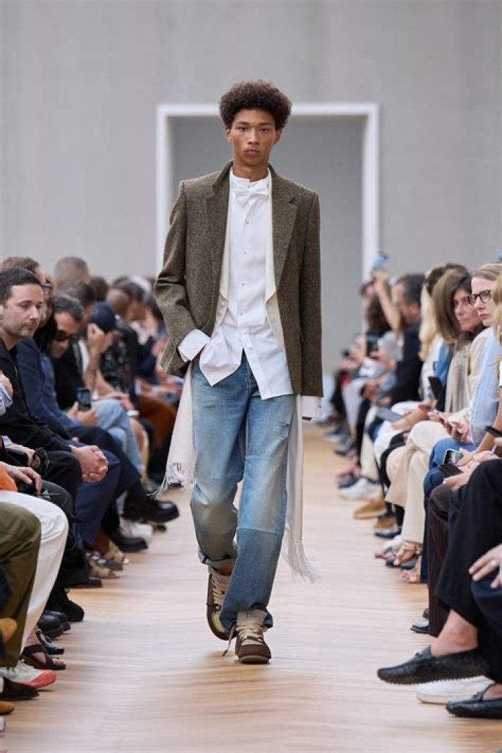 A Journey Of Fashion And Fortune