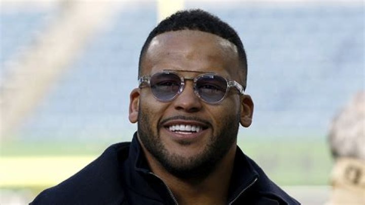 Aaron Donald's Mother Anita Goggins Age, Wiki, Child, Net Worth