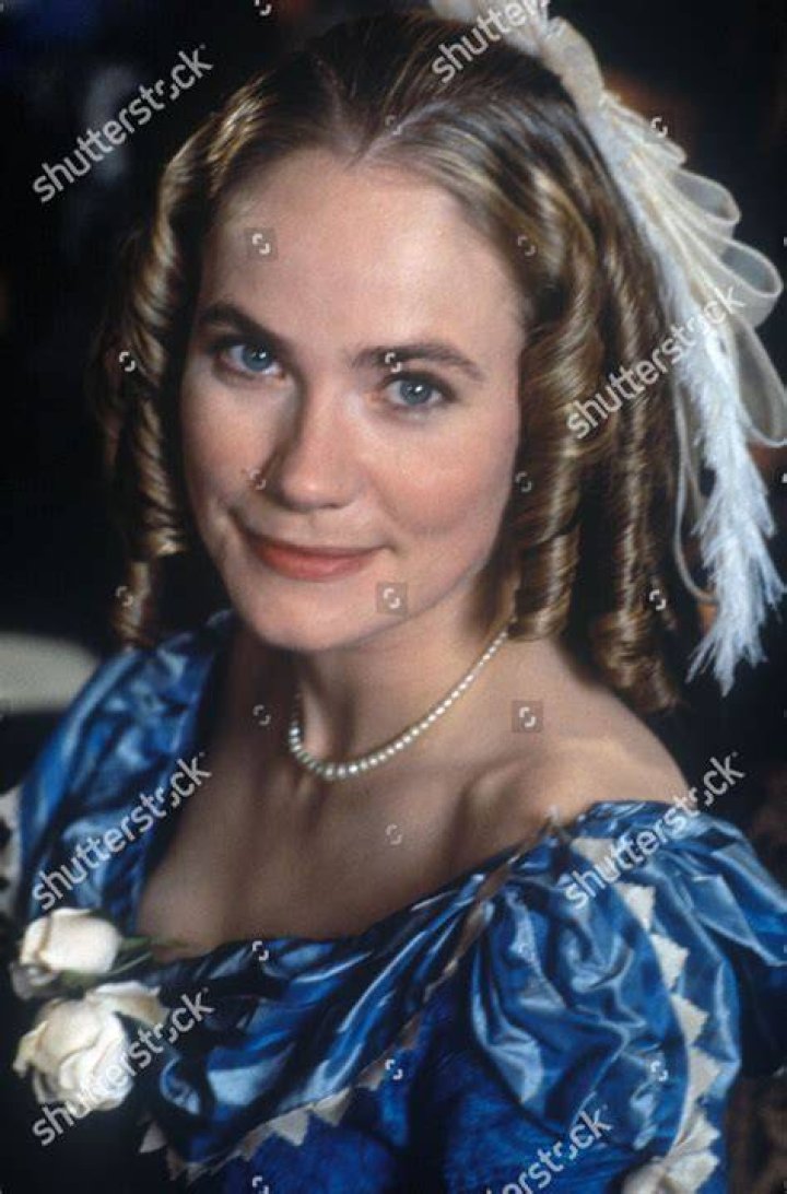Abigail Cruttenden picture