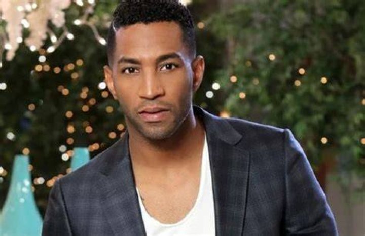Actor Brooks Darnell Wikipedia, Biography, Age, Wife, Net Worth, Height