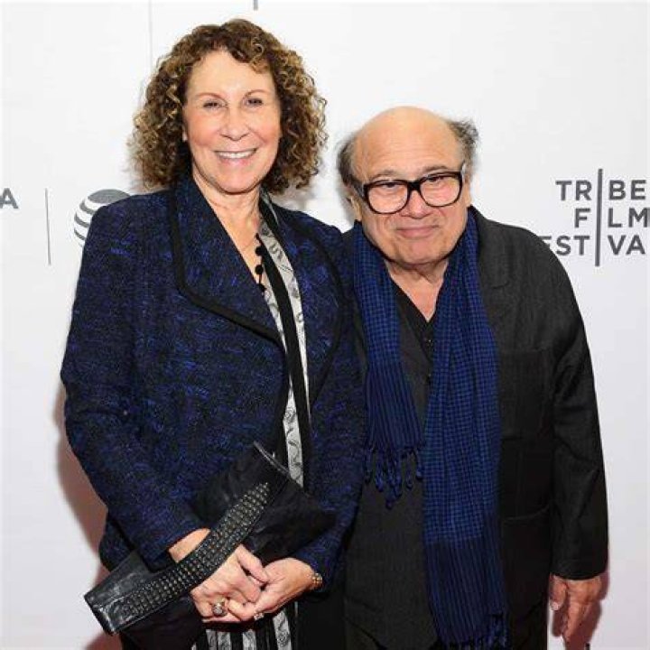 Actor Danny DeVito sells a 2.2 million cliffside home in Los Angeles