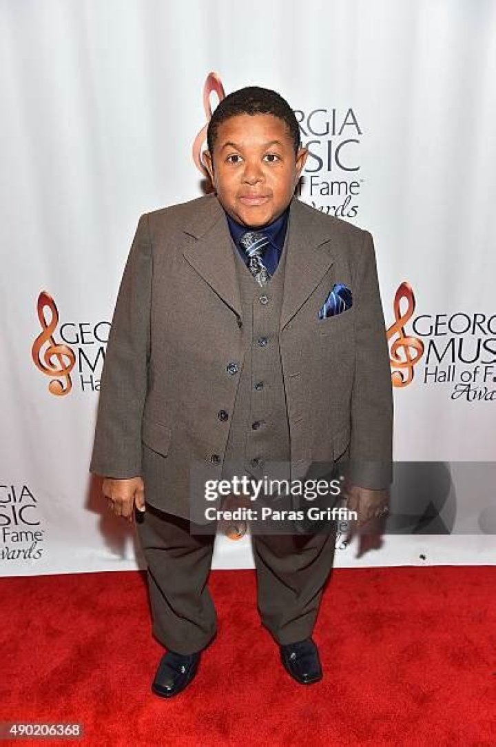 Actor Emmanuel Lewis attends 2015 Music Hall Of Fame Awards