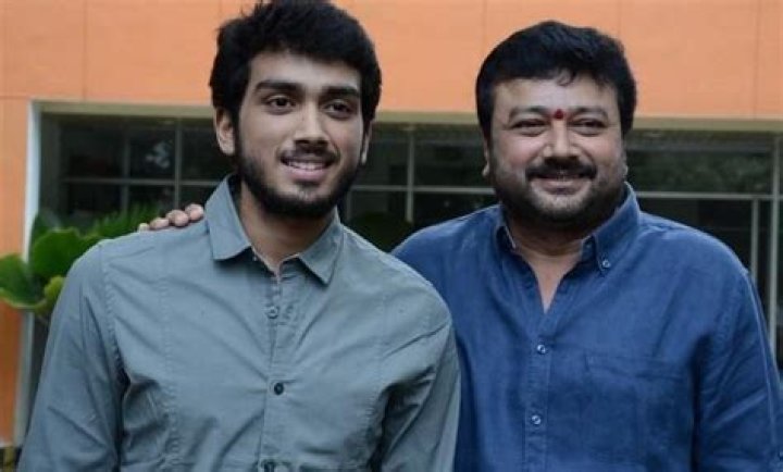 Actor Jayaram Celebrates Birthday at Location of Son Kalidas' Debut