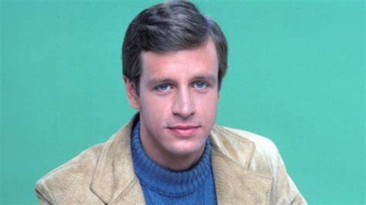 Actor Richard Gilliland Dead at 71