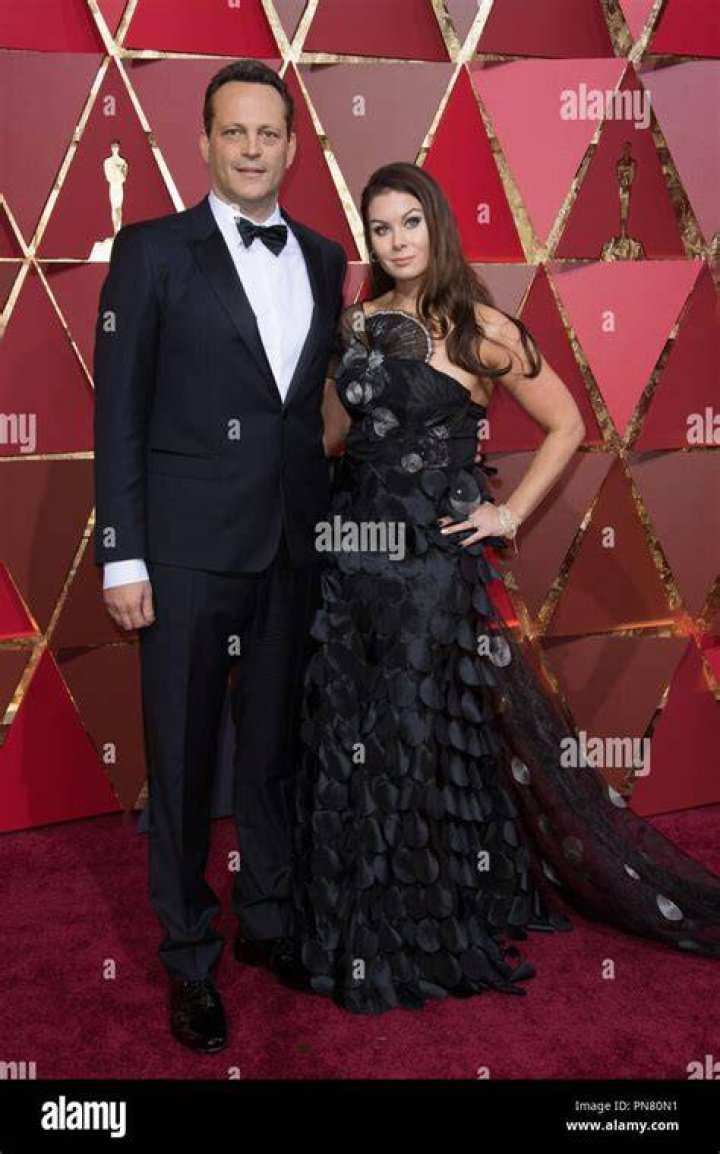 Actor Vince Vaughn and wife, Kyla Weber, arrive on the red carpet. 
