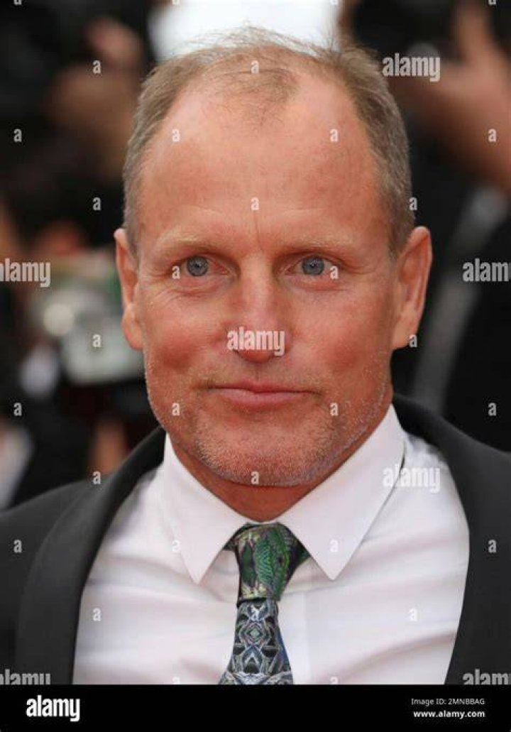Actor Woody Harrelson's wedding cost 500 and yours can too