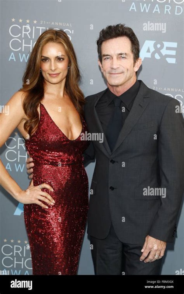 Actress Lisa Ann Russell and show host Jeff Probst Stock Editorial