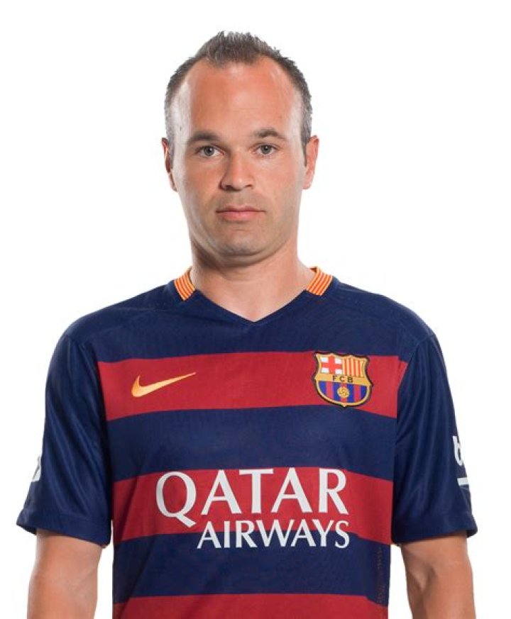 Actualizar 40+ imagen iniesta team carrera Thptnganamst.edu.vn