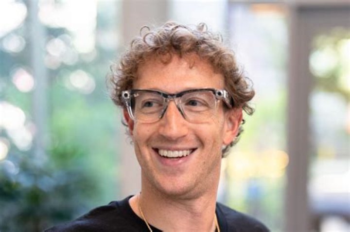 Adam Zucker Net Worth 2024 Wiki Bio, Married, Dating, Family, Height