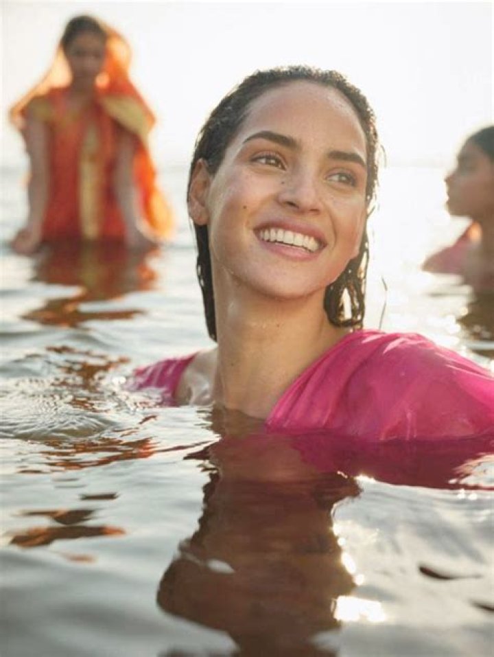 Adria, la hija actriz de Ricardo Arjona, la nueva musa de