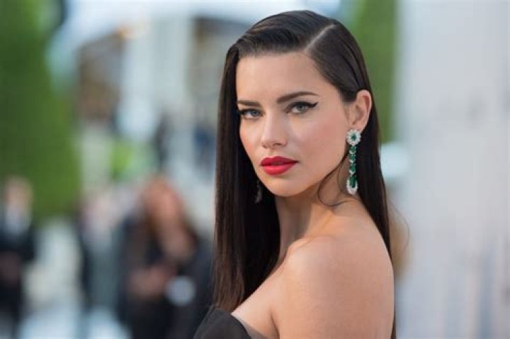 Adriana Lima Net Worth [2023 Update] Lifestyle & Career