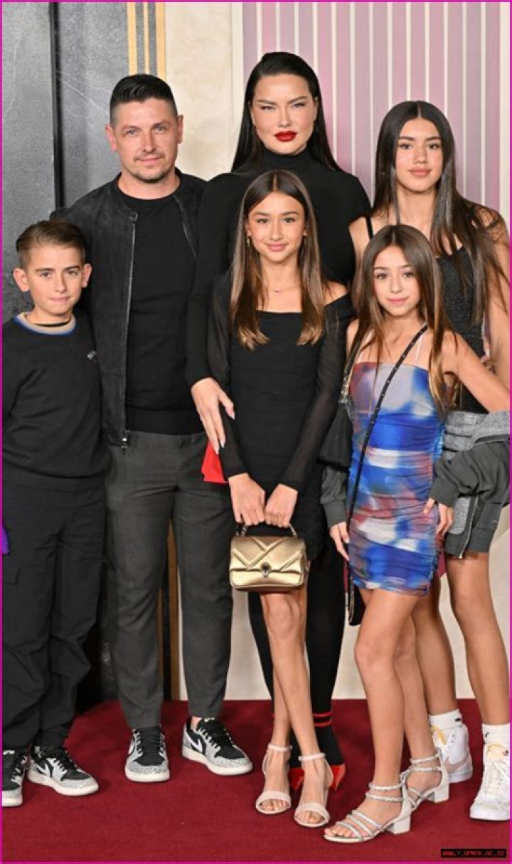 Adriana Lima Parents Meet Maria And Nelson