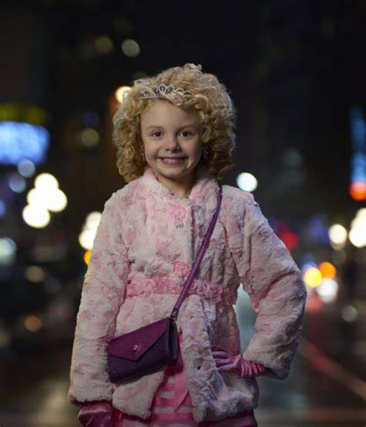 Adventures Mallory James Mahoney Mallory Mahoney Bunk Showtainment