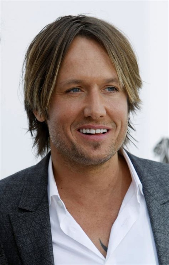 After Adele, Keith Urban is Latest Singer to Undergo Throat Surgery