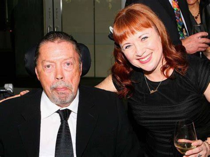 Aileen Quinn Reunites With Costar Tim Curry 33 Years After 'Annie