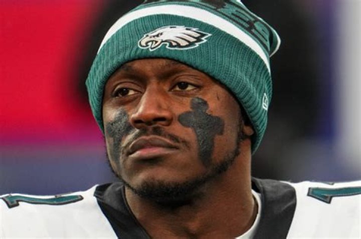 A.J. Brown Worth, Salary, Contracts, and Personal Life Media