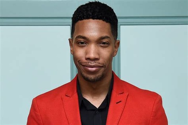AJ Crimson Dies Famed Makeup Entrepreneur's Family Mourns His Loss