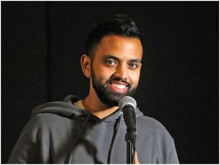 Akaash Singh Biography, Net Worth, Wiki, Girlfriend, Age, Height, Family