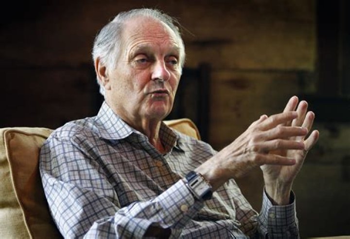Alan Alda Height, Weight, Age, Facts, Biography, Family, Spouse