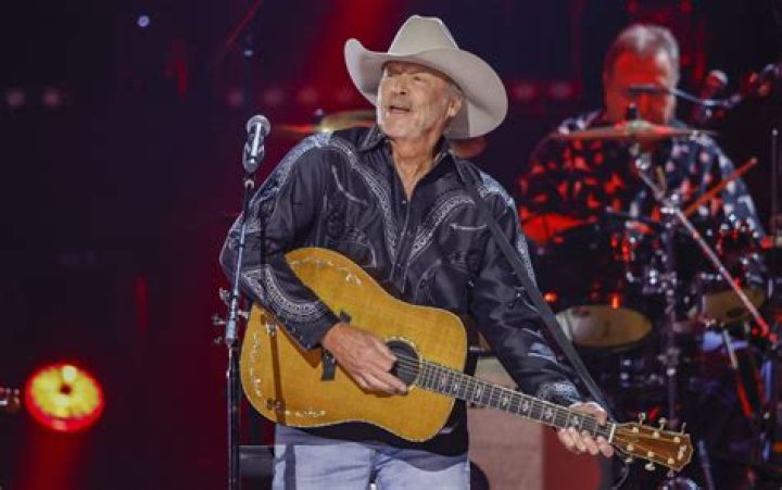 Alan Jackson Says 'Country Music Is Gone,' and He's Not Happy