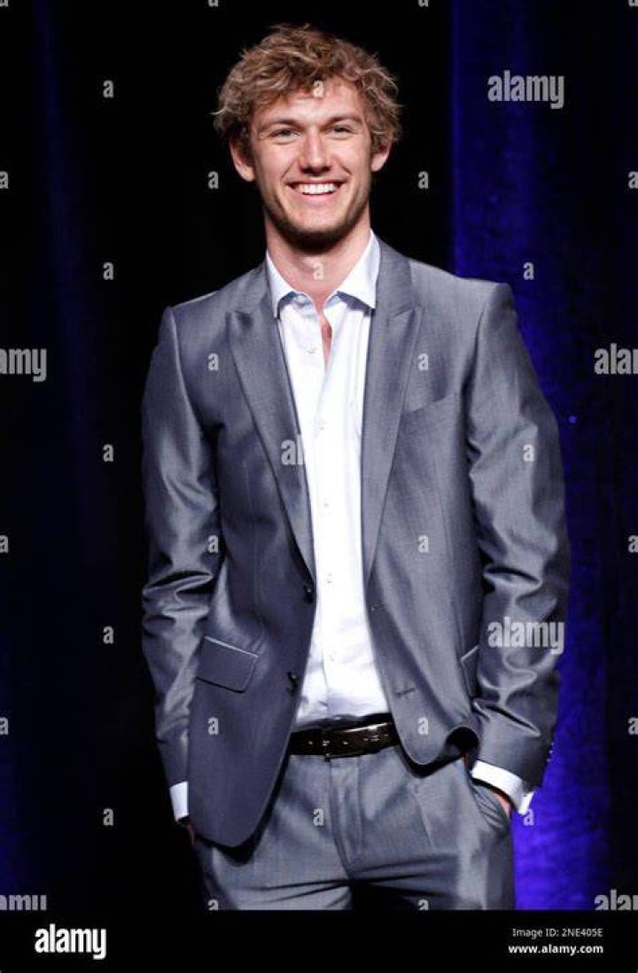 Alex Alex Pettyfer Photo (27907705) Fanpop