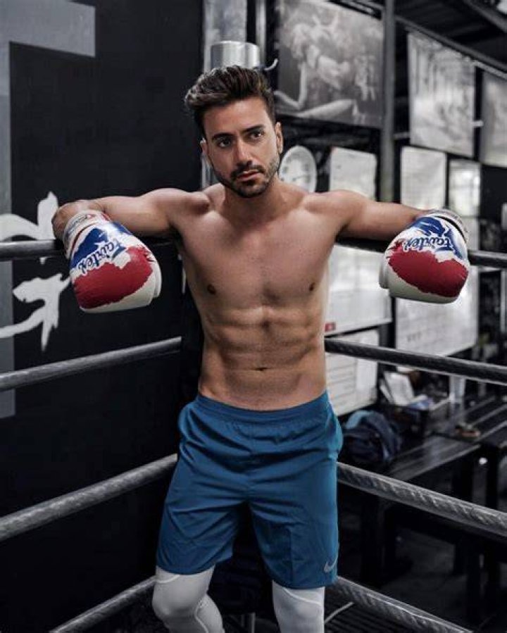 Alex Costa Wiki, Bio, Height, Weight, Girlfriends, Wife, Net Worth And