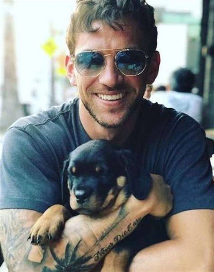 Alex Fine Wiki, Age, Height, Net Worth and More 2024 The Personage