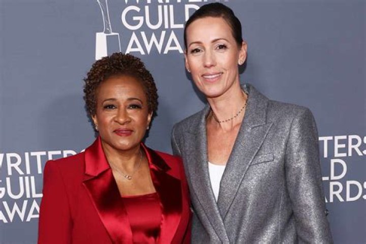 Alex Sykes Wiki (Wanda Sykes's Wife) Biography, Age, Wife, Children, Parents, Net Worth & More 2 Alex Sykes Children