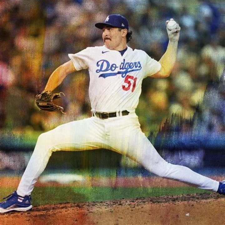 Alex Vesia Stats 2022? MLB Career and Playoff Statistics