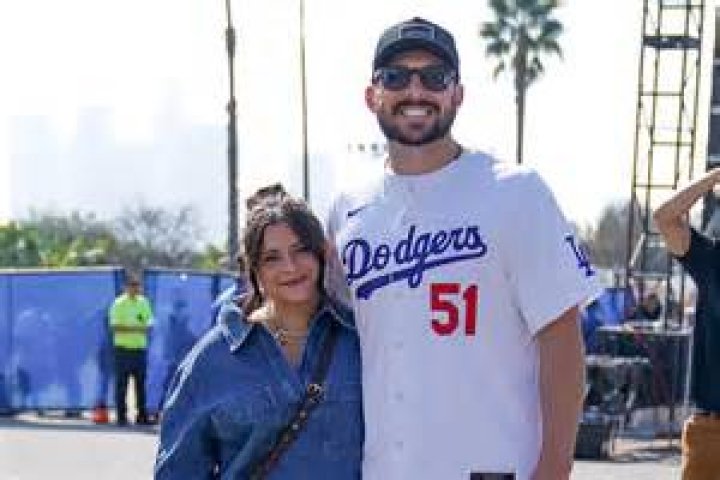 Alex Vesia Wife, Is He Married To Kayla Howard? Who Is Kayla Howard