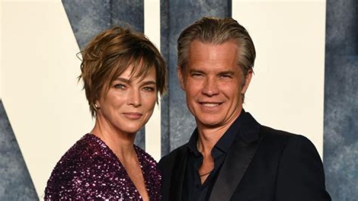 Alexis Knief Bio, Timothy Olyphant's Wife, Age, Height, Child, Net Worth