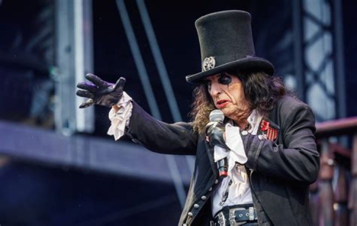 ALICE COOPER'S HOLLYWOOD WALK OF FAME CEREMONY. PICTURE UK PRESS Stock