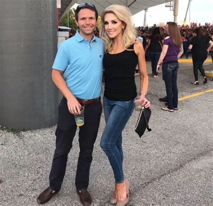 Alicia Roberts [CBS46] Wiki Married Status, Age, Family, Salary