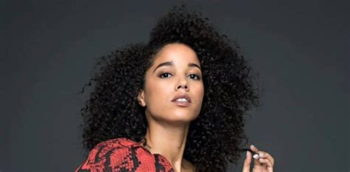 Alisha Wainwright Bra Size, Age, Weight, Height, Measurements