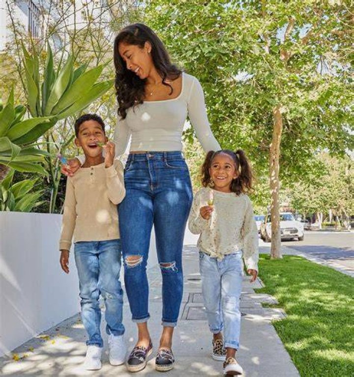 All About Apryl Jones Net Worth, Bio and Facts Divorced Omari