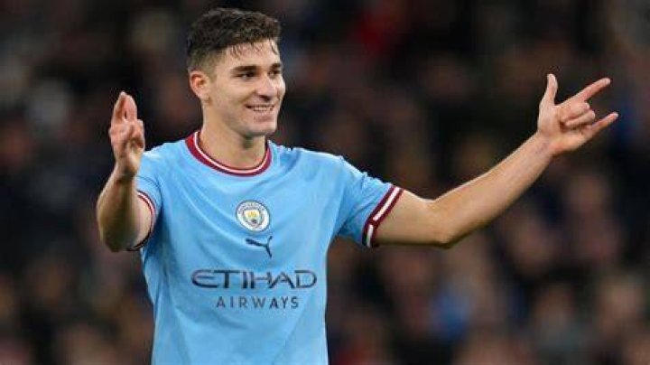 Alvarez starts as City make five changes for trip to FC Copenhagen